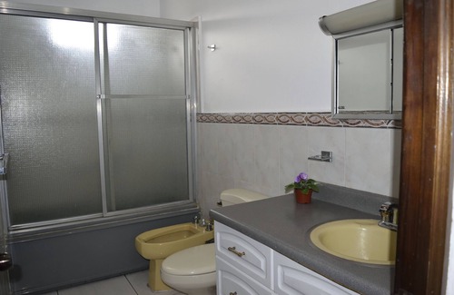 Zona 13 Bed & Breakfast | Oh España