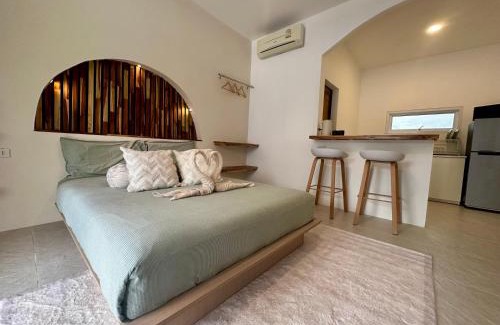 Ko Pha-ngan House | Oh'lala Pool Cottages