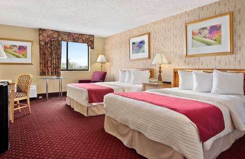 Pleasantville Hotel | Oh St Joseph Resort Hotel