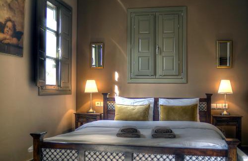 Agkistro House | Oikies Art Rooms