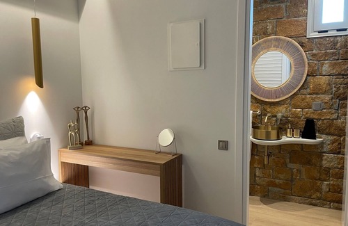 Kassandra Hotel | OIKOS SANI SUITES