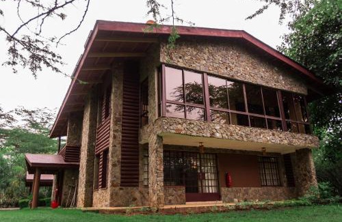 Naivasha Bed & Breakfast | Oilepo Cottage