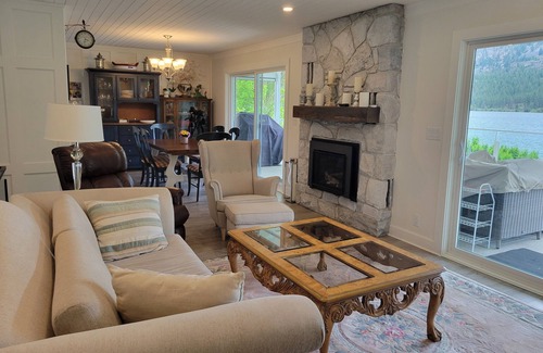 Okanagan-Similkameen House | Okanagan Lake Front Home