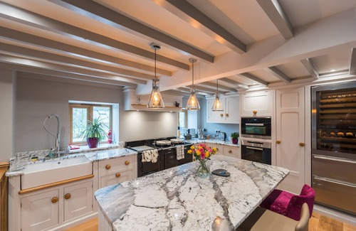 Matlock Cottage | Oker Farm - a farmhouse that sleeps 12 guests in 5 bedrooms