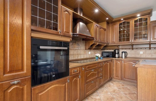 Karlikowo House | Okrzei 4 | Sopot | Willa Lana | House for 12 Guests | Parking | Terrace | Close