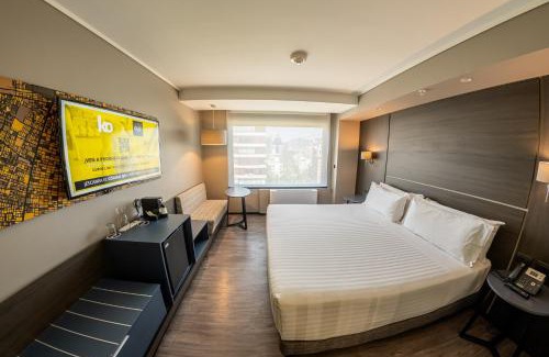 Providencia Hotel | Ola Santiago Providencia, Tapestry Collection by Hilton