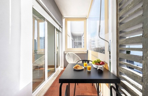 Cascais Apartment | Olala Yolo Apartment
