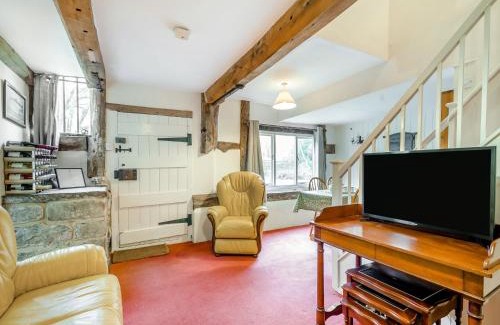 Walford House | Old Bakehouse - Uk42477