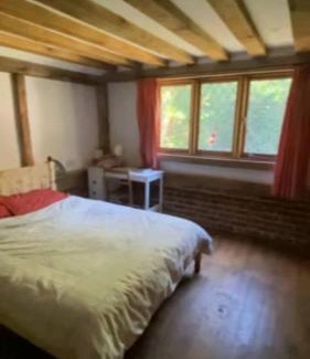Billingshurst Villa | Old Barn