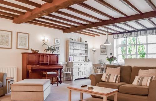 Lichfield Apartment | Old Barn