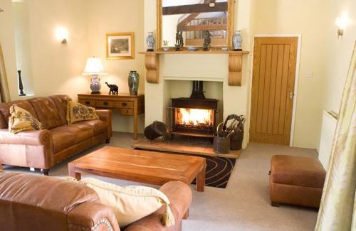 Pentre Berw House | Old Barns - Pentre Berw