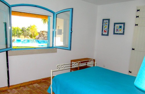 Olhao Cottage | Old cottage, expanded and modernized, with large swimming pool and large garden