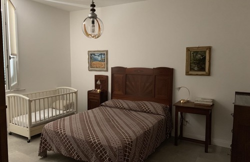 Lugo House | Old country house