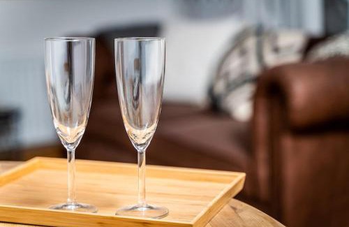Chackmore Apartment | Old Dairy Cottage - Cosy and Luxurious!