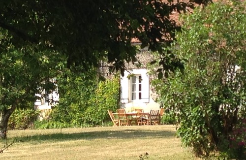 Saint-Martial-d'Albarede House | Old Farmhouse with large pool in deep countryside, all on ground floor.