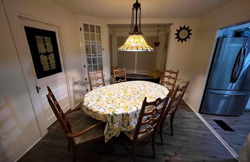 Eustis House | Old Florida Charm