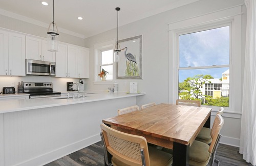Indian Pass House | Old Florida, Near Boat Launch, St Vincent Island, Beach Front ~ Fisherman's Cove