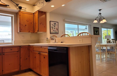 Charlotte Park House | "Old Florida" Waterfront boat access to Charlotte Harbor