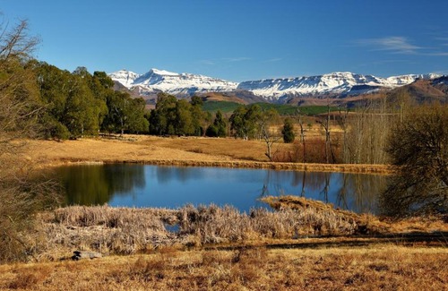 Kwa Sani Bed & Breakfast | Old Inchgarth Farmstay