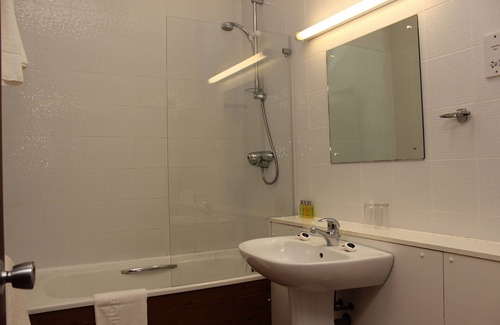 Pembroke Hotel | Old Kings Arms Hotel