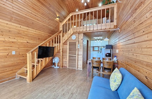 Namwon House | Old Man and Sea Pension