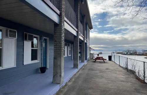 Algoma District Hotel | Old Mill Motel