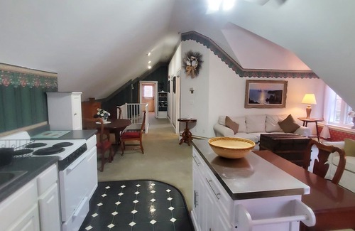 Old Orchard Beach Bed & Breakfast | Old Orchard Beach Inn