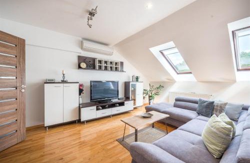 Zagreb Apartment | Old Pear Apartment