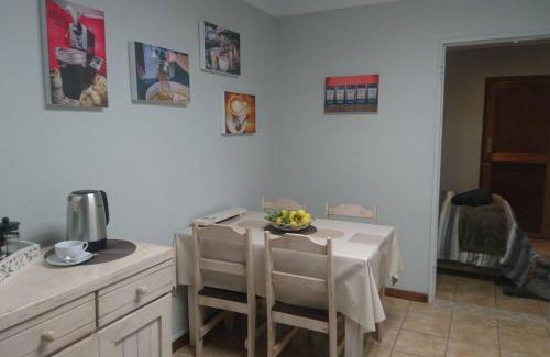 Langenhoven Park Apartment | Old Roastery Cottage