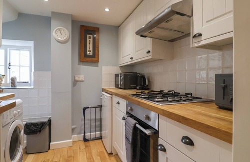 Bridport Cottage | Old Ropemakers Cottage