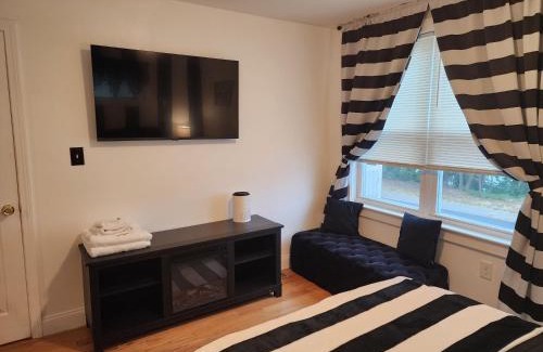 South Peabody House | Old salem inn