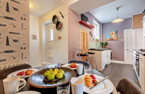 Folkestone House | Old School Cottage