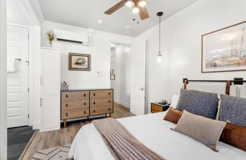 Biloxi House | Old Spanish House Suite B Sophisticated Retreat