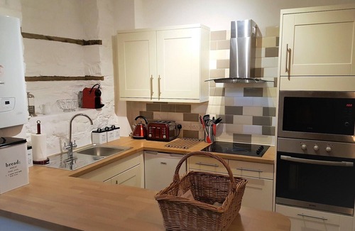 Holsworthy Cottage | Old Stables, Mews or Gamekeeper