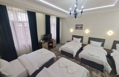 Samarkand Hotel | Old Station Hotel