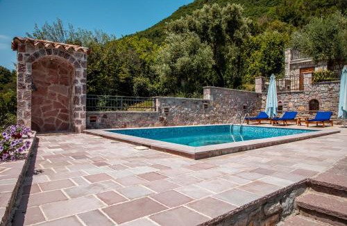 Tivat Villa | Old Stone House Villas