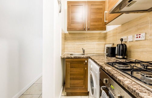 Holloway Apartment | Old Street Apartments by MoreThanStays