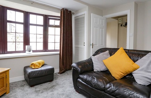 Flookburgh House | OLD SURGERY, pet friendly, character holiday cottage in Flookburgh