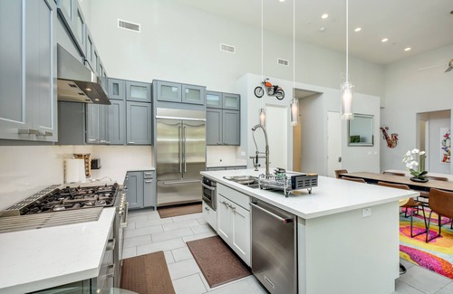 Security Acres House | Old Town Class