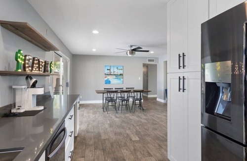 Cox Heights House | Old Town Home 15min to TPC Scottsdale |Heated Pool