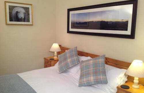 Patterdale Bed & Breakfast | Old Water View