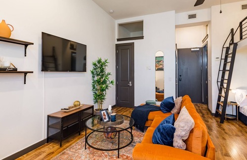 Tampa Hotel | Old West Studio Lofts