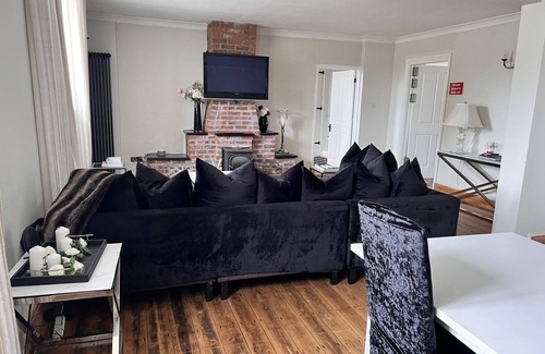 Bacton House | Olde Hall