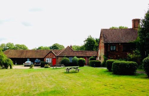 Tinsley Green House | Oldlands Farmhouse Gatwick