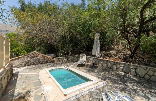 Nisaki House | Oldstone cottage