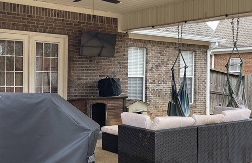 Twelve Oaks House | Ole Miss Football Games/Oxford
