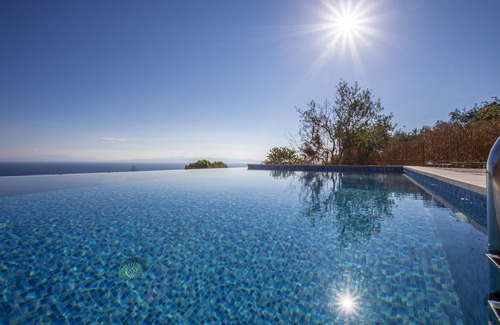 Xanthi Region Villa | Olea Skopelos villa with breathtaking sea view and swimming pool
