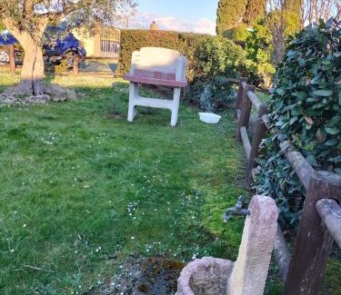 Cecina Apartment | Oleandro Cottage with garden