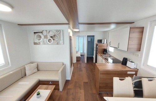 Pula Boat Rental | OLIVA HOUSE BOAT - Unique Experience near Beaches, Amenities, Fun and History