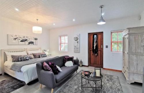 Riebeek Kasteel Apartment | Olive And Vine Stay